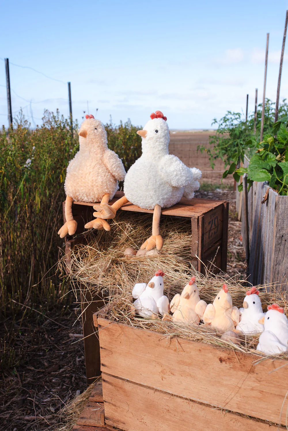 Henrietta the Hen Rattle - Cream