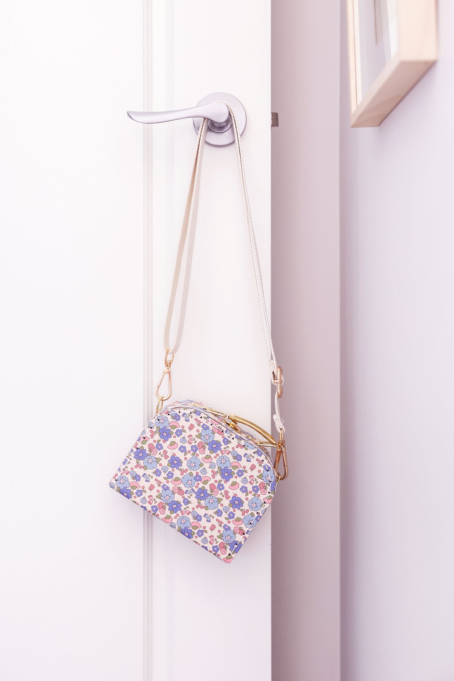 Coco Cross Body Case - Liberty Blue